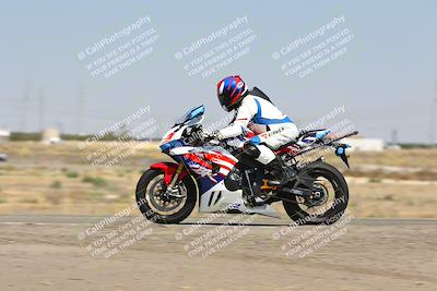 media/Sep-01-2025-Lets Ride (Mon) [[4370d11284]]/B Group/1220pm (Wheelie Bump)/